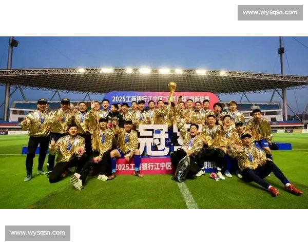 精彩对决引爆全场 赛场上演激情四射的巅峰对决 观众热血沸腾不容错过