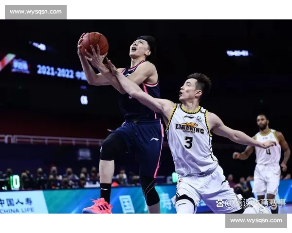 篮球荣耀之巅：探索篮球比赛奖杯背后的传奇与历史